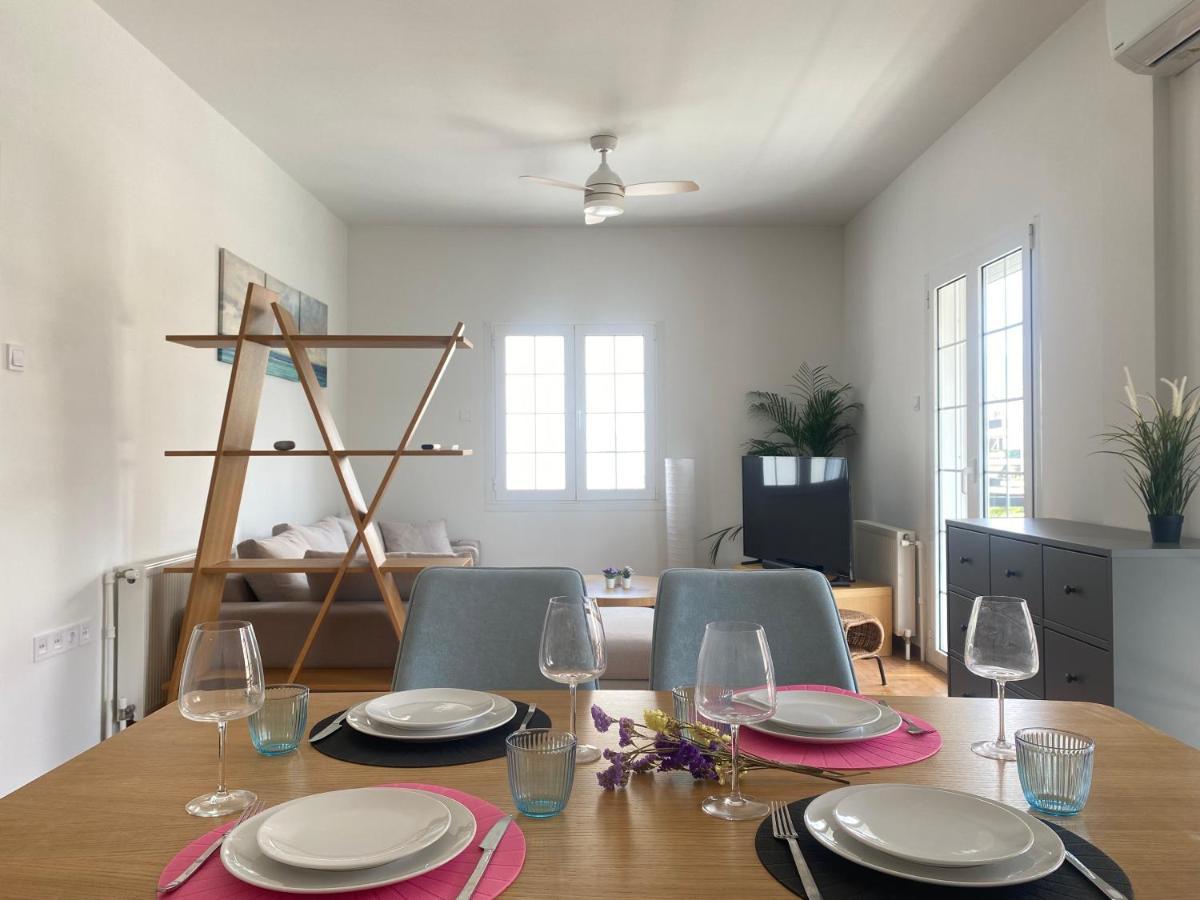 Faliro Comfort Apartment 10 Mins Walking To The Beach เอเธนส์ ภายนอก รูปภาพ