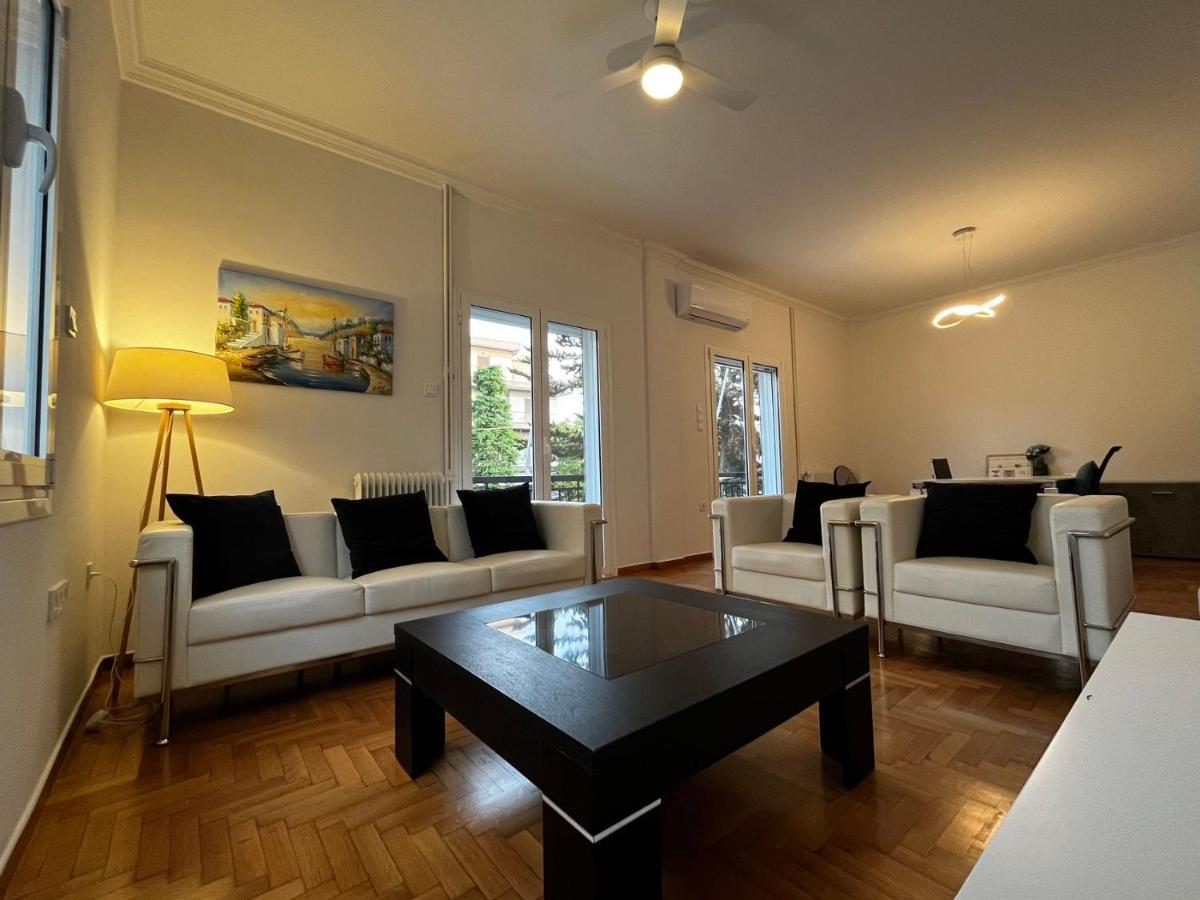 Faliro Comfort Apartment 10 Mins Walking To The Beach เอเธนส์ ภายนอก รูปภาพ